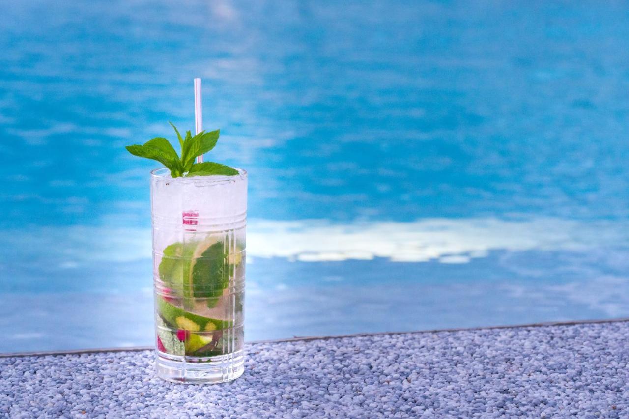 Hotel & Spa Relais Freedom Club มัสซาลูเบรนเซ ภายนอก รูปภาพ