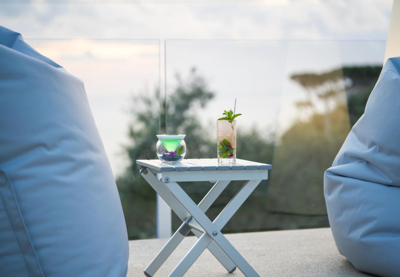 Hotel & Spa Relais Freedom Club มัสซาลูเบรนเซ ภายนอก รูปภาพ