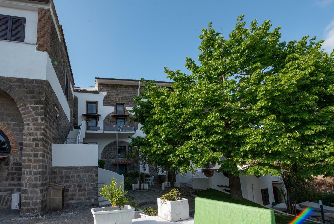 Hotel & Spa Relais Freedom Club มัสซาลูเบรนเซ ภายนอก รูปภาพ